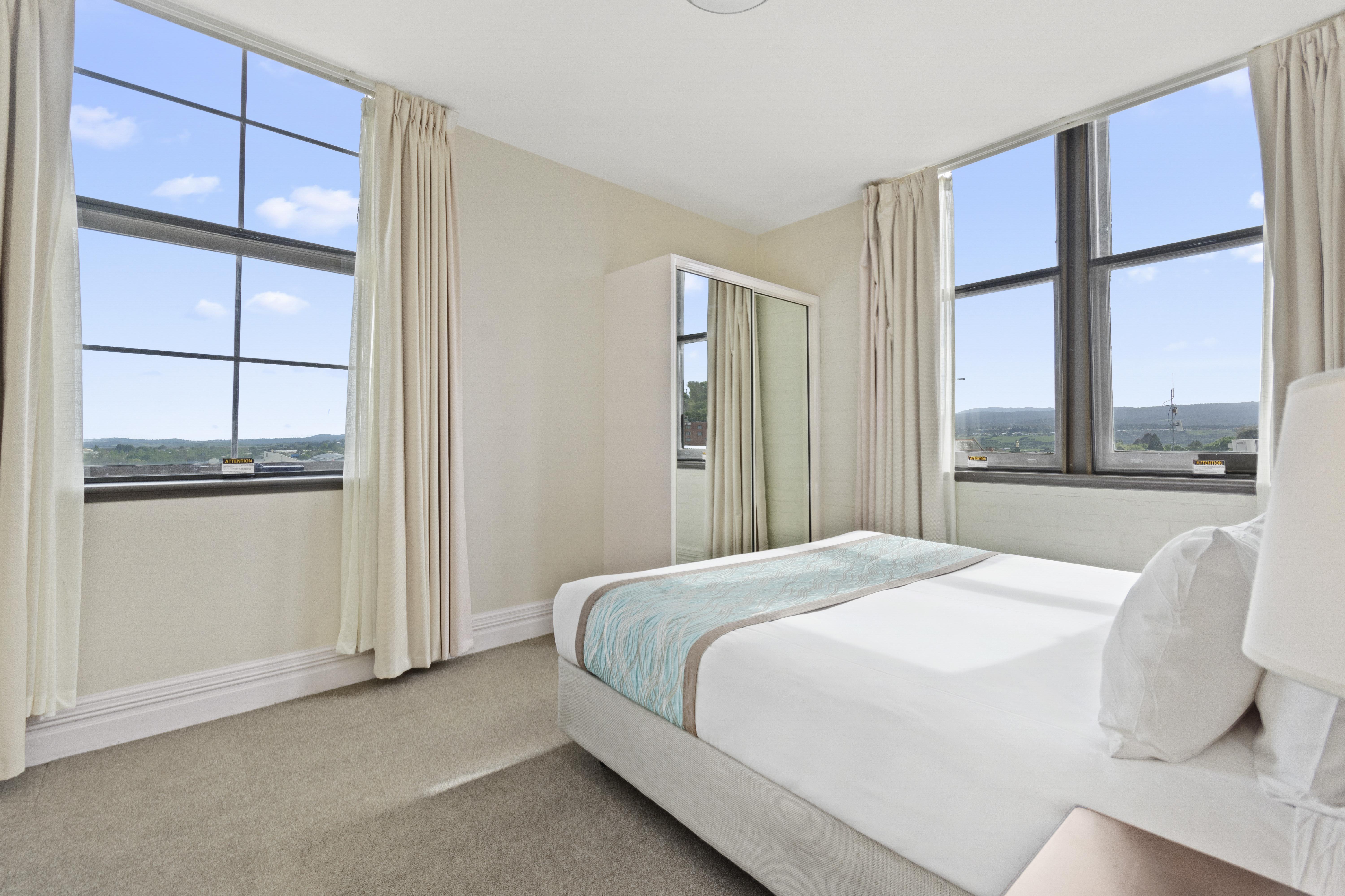 Launceston Central Apartment Hotel Official Екстериор снимка