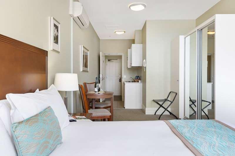 Launceston Central Apartment Hotel Official Стая снимка