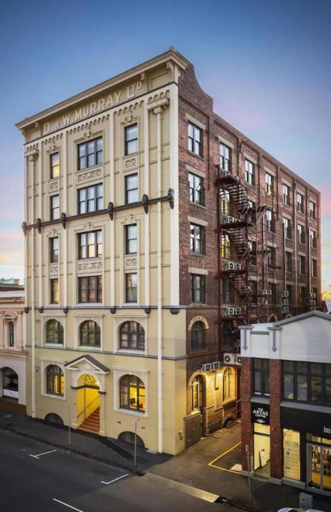 Launceston Central Apartment Hotel Official Екстериор снимка