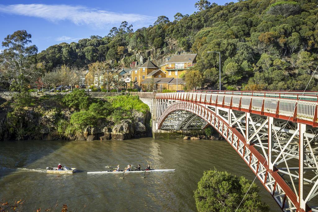 Launceston Central Apartment Hotel Official Екстериор снимка