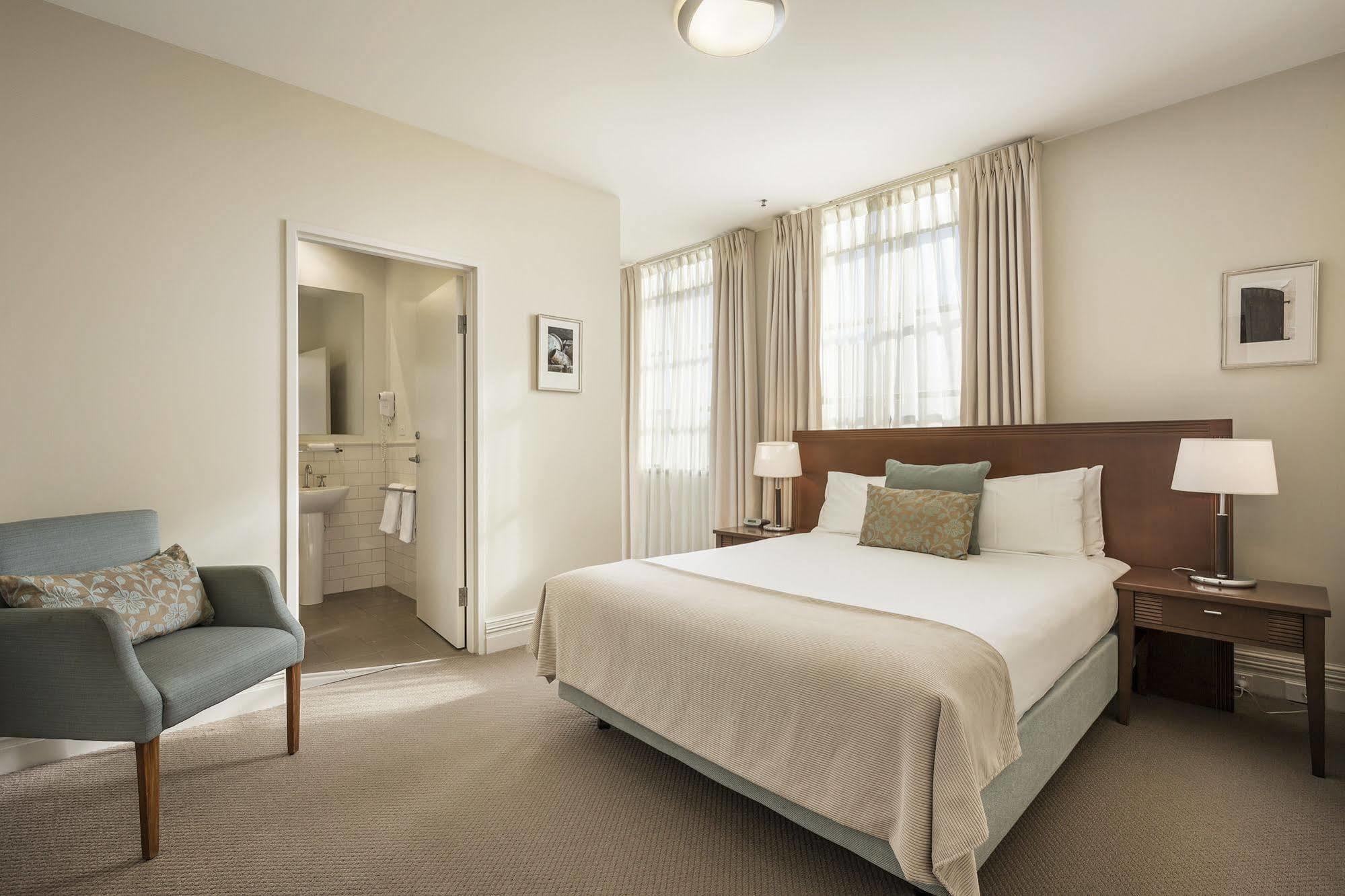 Launceston Central Apartment Hotel Official Екстериор снимка